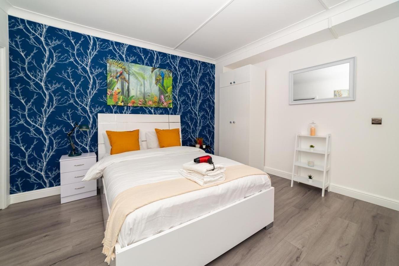 Diana Hotel Лондон Экстерьер фото
