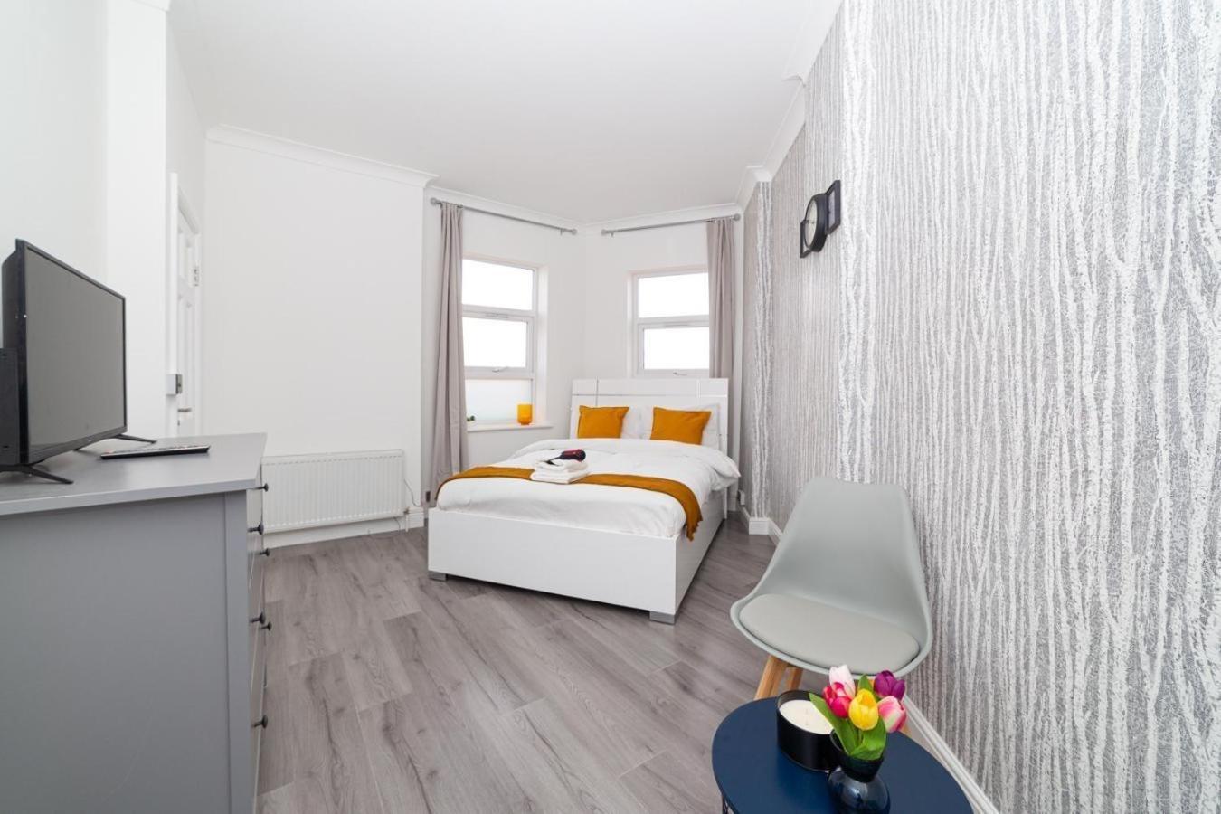 Diana Hotel Лондон Экстерьер фото